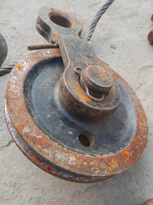 Метално въже за теглене 20м.