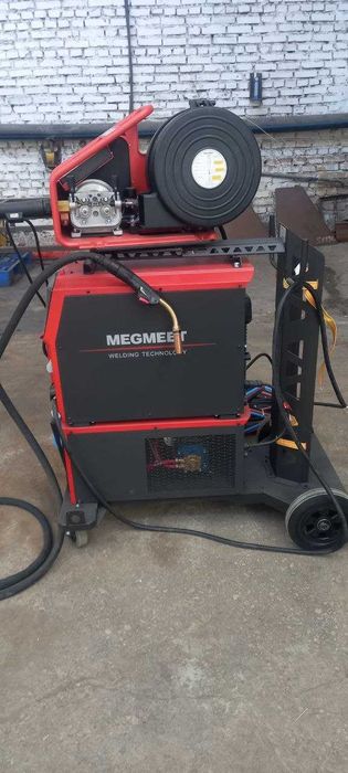 Сварочный полуавтомат Megmeet Ehave II  CM630M