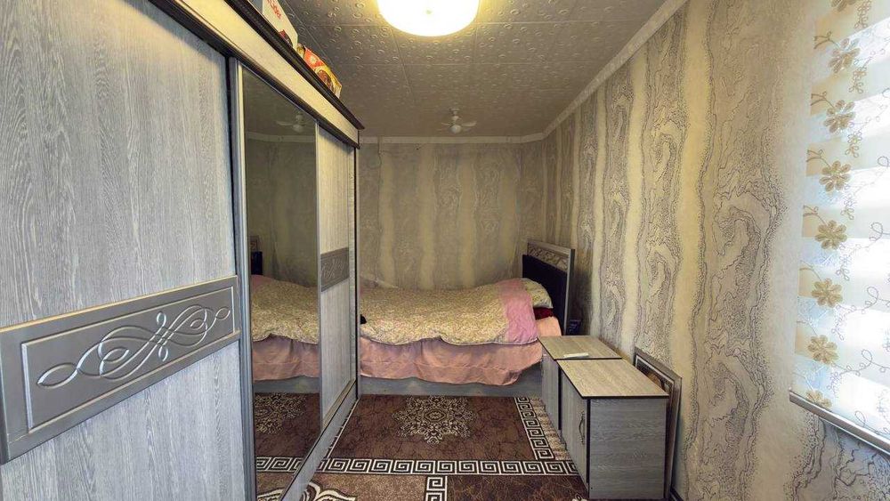 Фрунзиский Ситора кафеси 2 қаватда 2 хонали квартира сотилади.ID: 1806