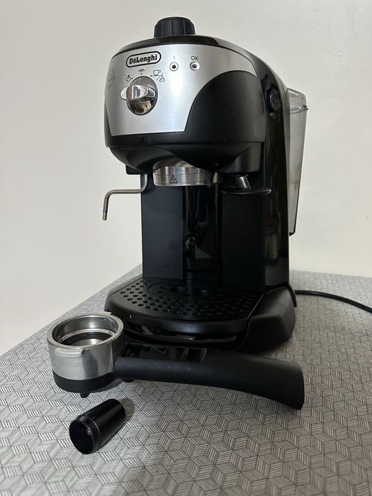 Espressor manual De'Longhi EC221.B