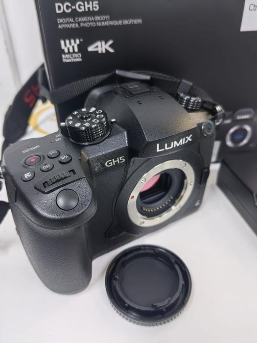 Panasonic Lumix DC GH5 Obiectiv25 50mm -N-