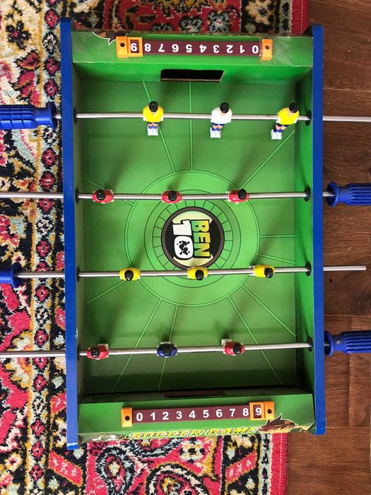 Продам настольный футбол