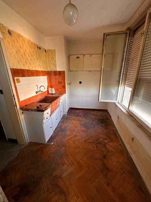 Дава се под наем Двустаен апартамент в Сливен, Даме Груев - 64 кв.м за 178.5 € - Снимка #6