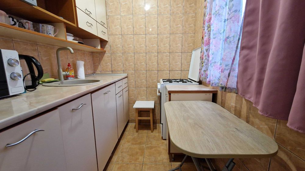 Regim Hotelier Ciresica aproape de Profi Tomis Nord Constanta (accept escorte)