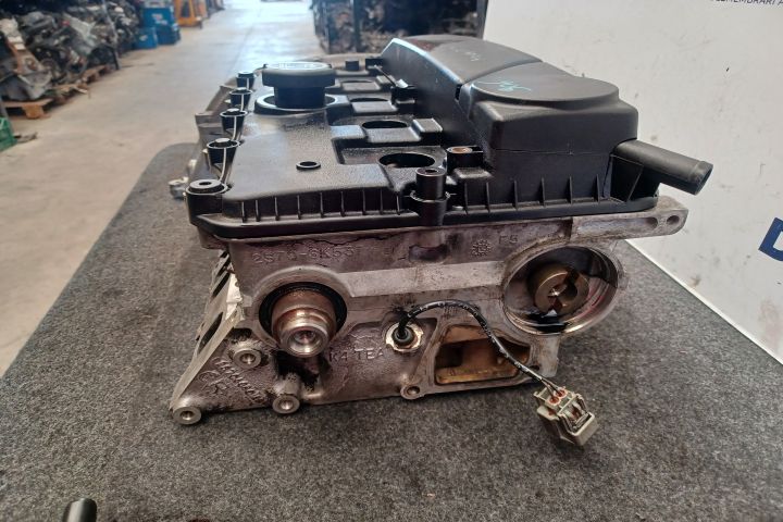 Chiulasa 2S7Q-6K537-AB 2S7Q6K537AB 2S7Q-6K537-AB 2S7Q6K537AB Ford Tra