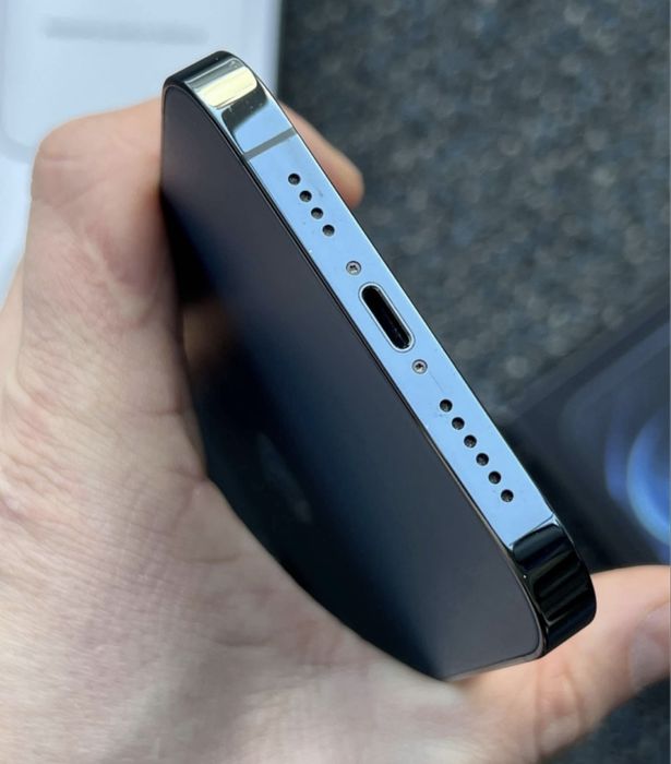 Vand Iphone 12 pro max