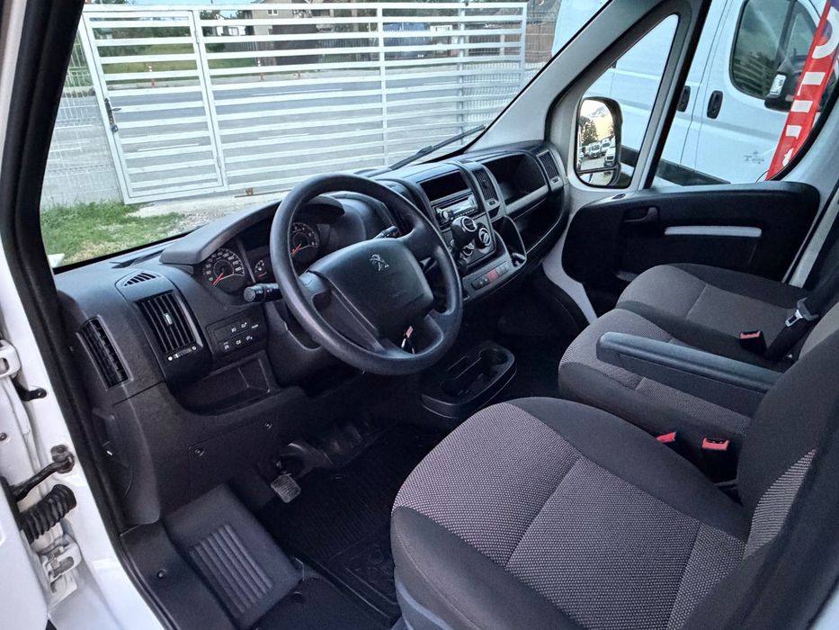 Peugeot Boxer 30 unități în stoc ! GARANȚIE ! 10.000 euro + TVA ! Impecabile !