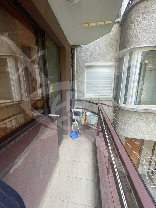 Продава се Тристаен апартамент в Бургас, Център - 110 кв.м за 2273 €/кв.м - Снимка #9