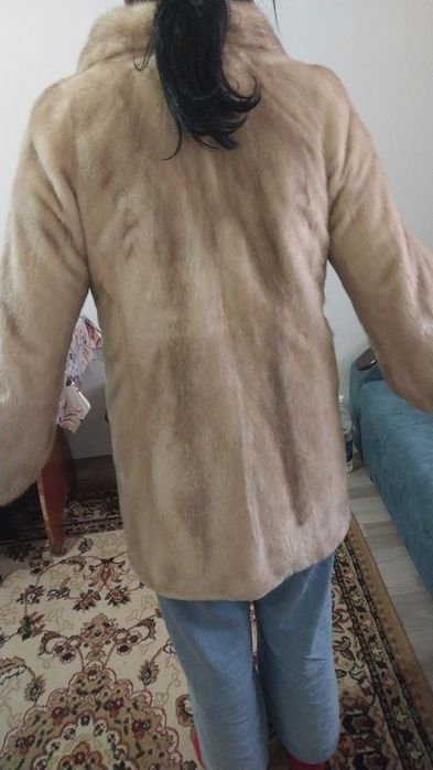 Норковая шуба 50000