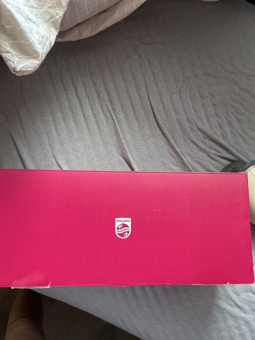 Чисто ново маша за коса на Philips SenseIQ!