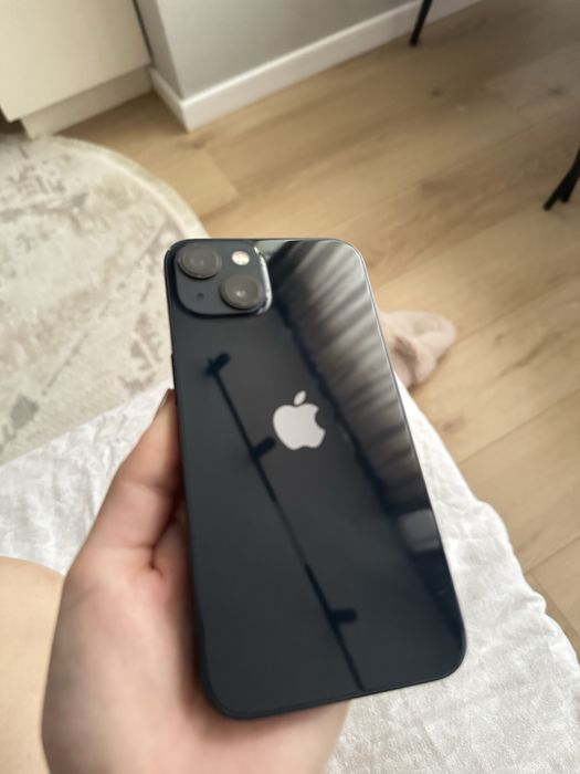 Iphone 13 тёмная ночь