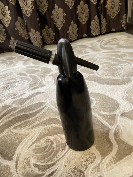 Сифон для газировный воды