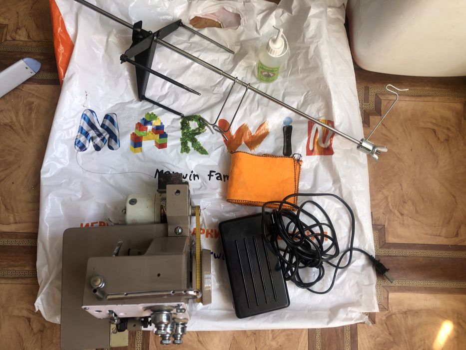 Продам Оверлог японский .