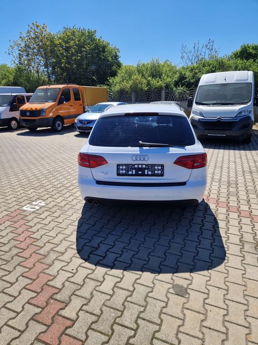 AUDI A4 2011 — imagine 3