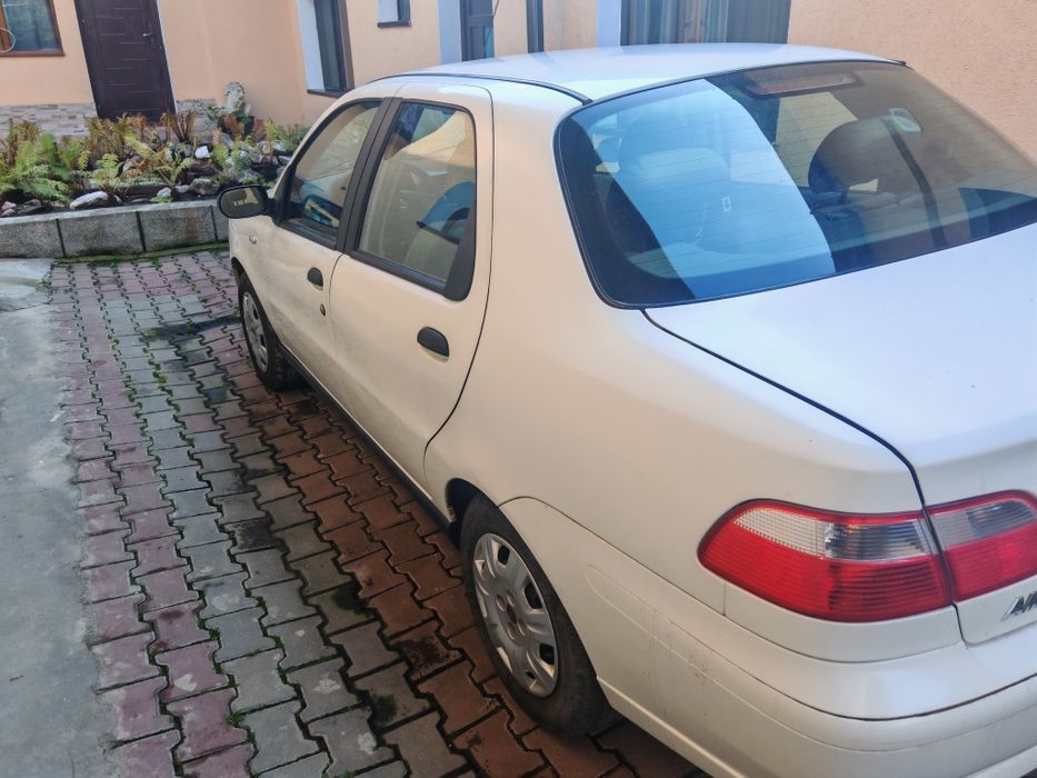 Vând Fiat Albea 1.4 benzina 2009