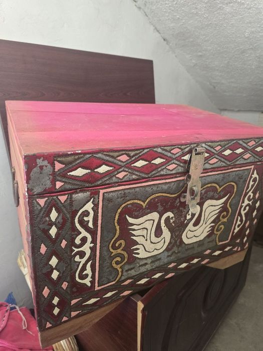 Сундук  продажа город чирчик