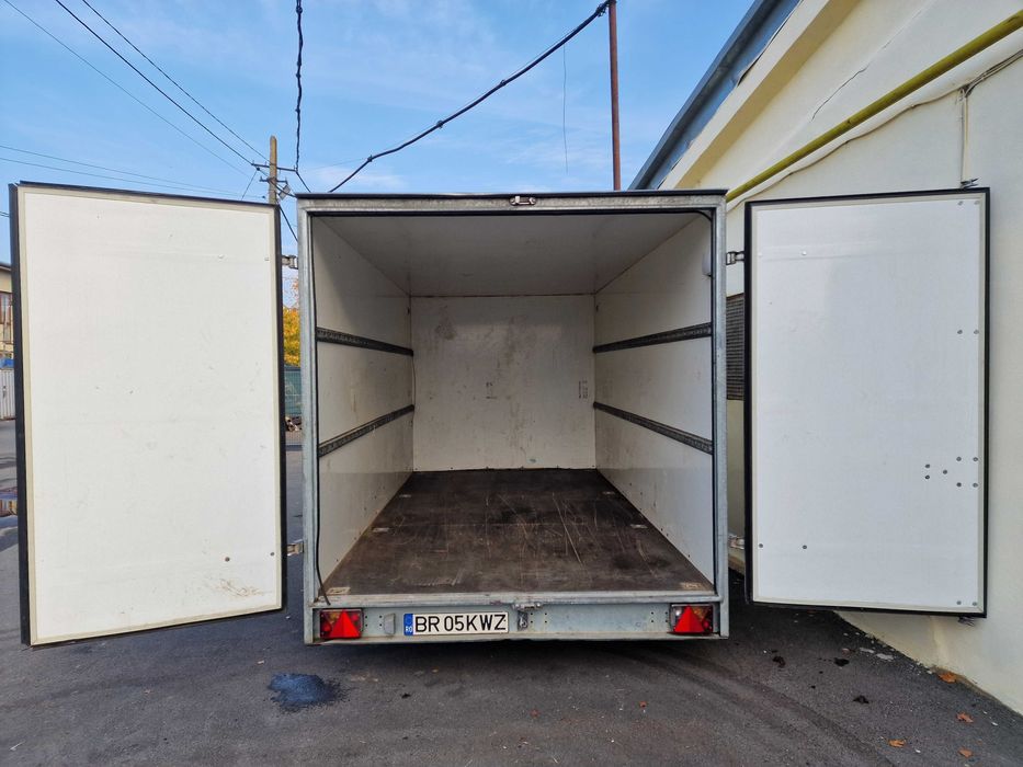 Vand remorca NIEWIADON - noua