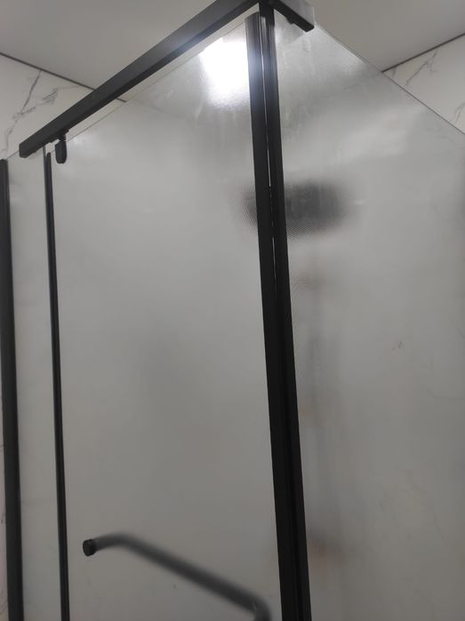 Продам душевую кабинку