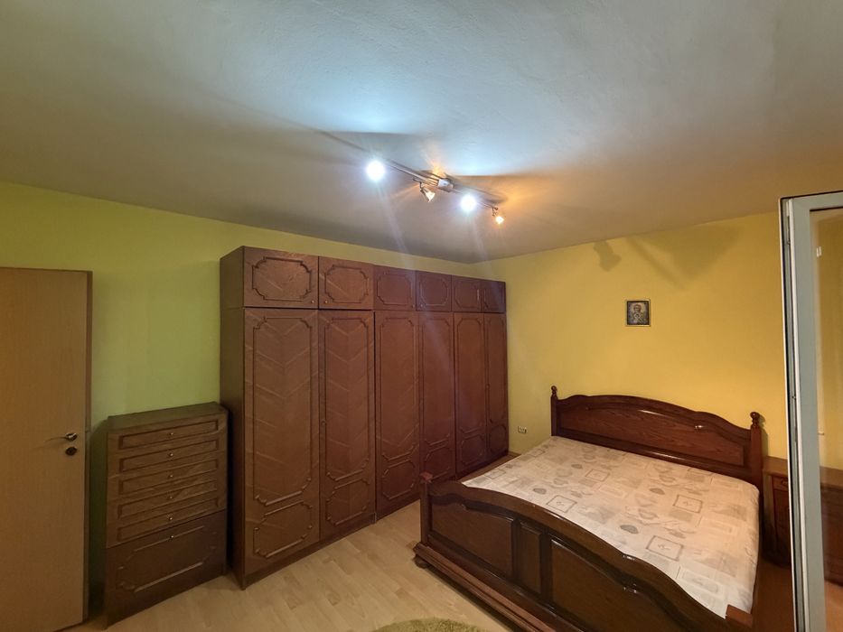 Apartament 2 camere de inchidiat
