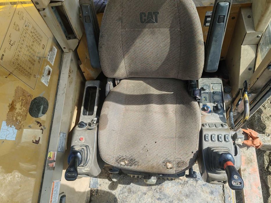 Miniexcavator Caterpillar 307B Senile Cauciuc 2003 Accept orice test