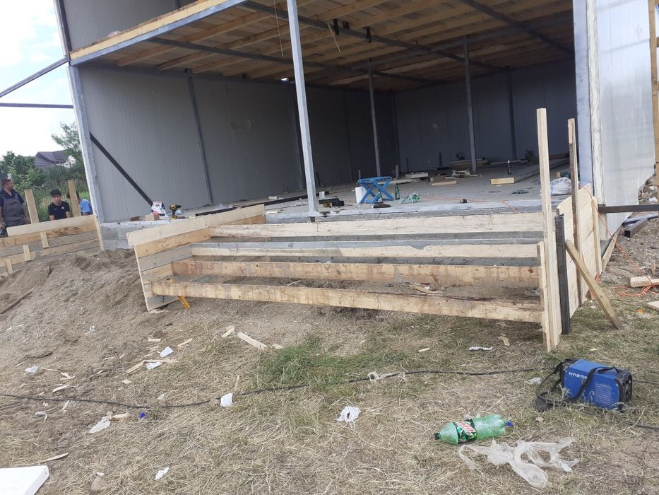 Vand container modular tip casa de locuit din structura metalica