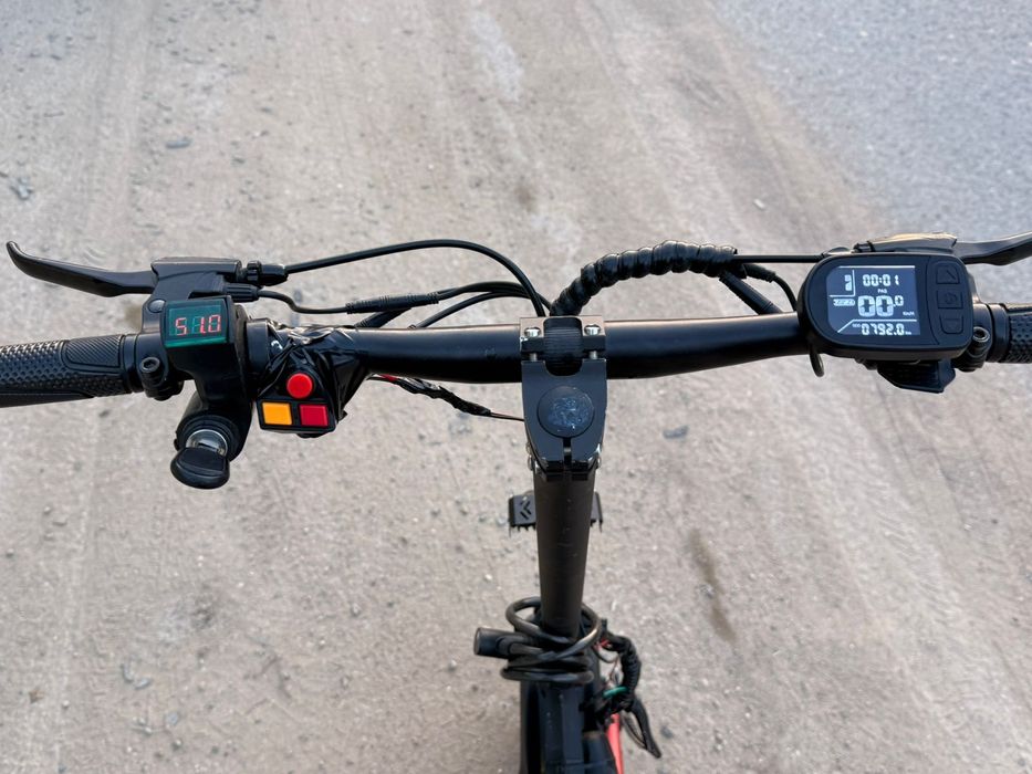 Kugoo b booster срочно!!!