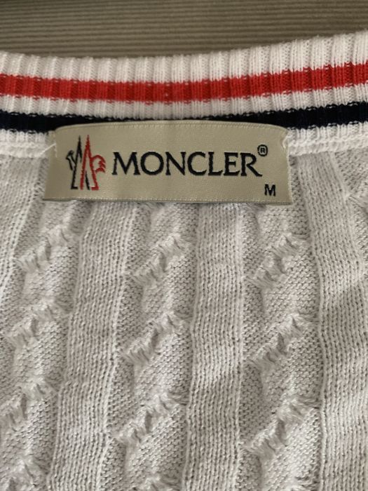 Pulover Moncler