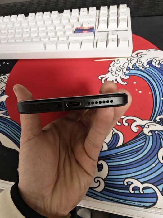 Vand telefon xiaomi 15 ultra