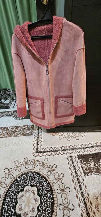 Продам 2 осенние куртки