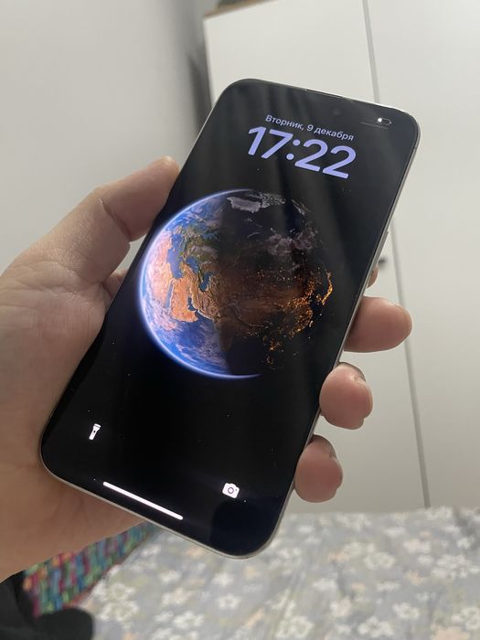 Продаю айфон 15 про мах 256гб