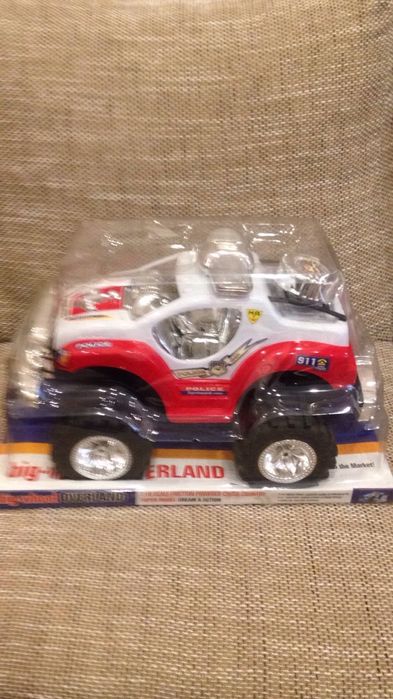 Голям,нов джип