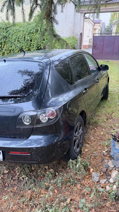 MAZDA 3 0 — imagine 2