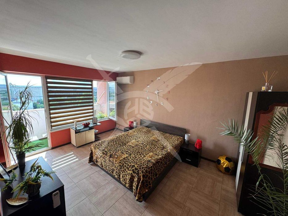 Продава се Тристаен апартамент в Айтос - 65 кв.м за 573 €/кв.м - Снимка #1