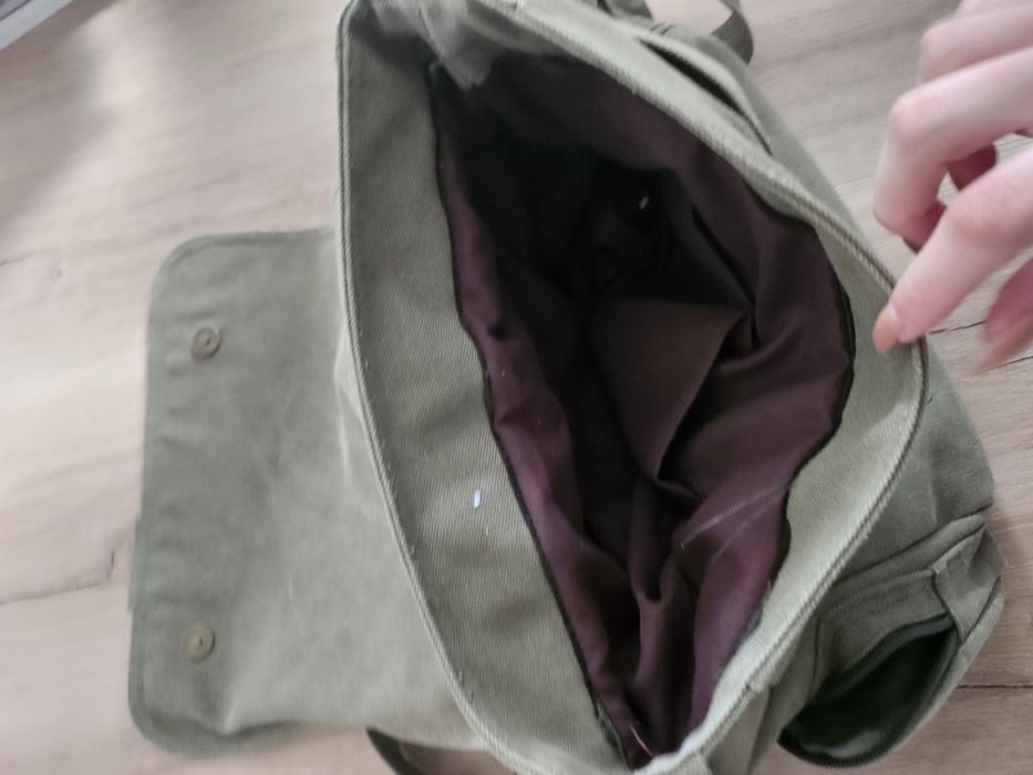 Чанта на рамо за лаптоп и учебници