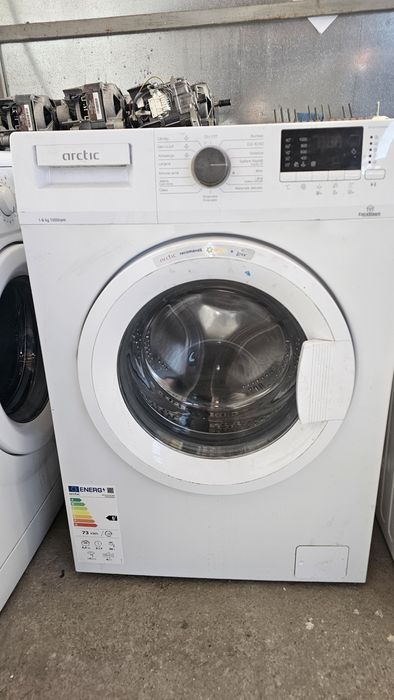 Vând mașină de spălat rufe