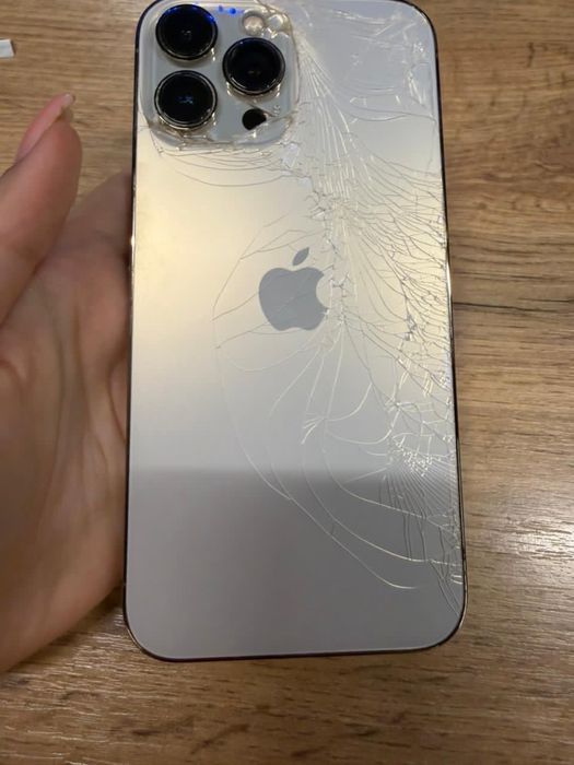 Продается IP hone13 pro max