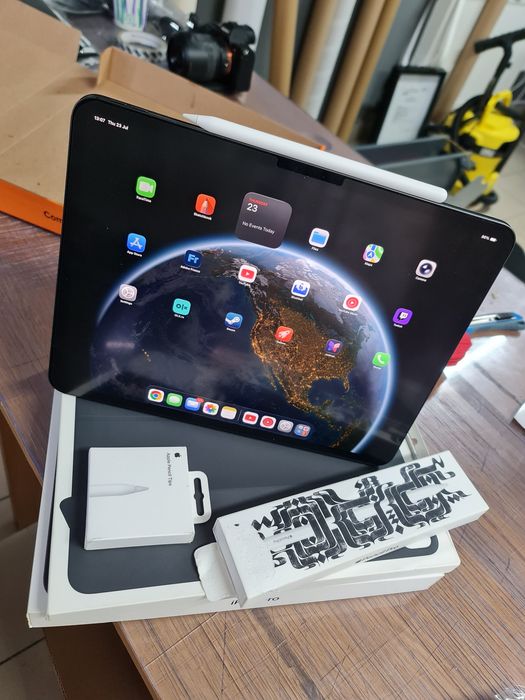 iPad pro 13-inch (M4) -256gb Wifi