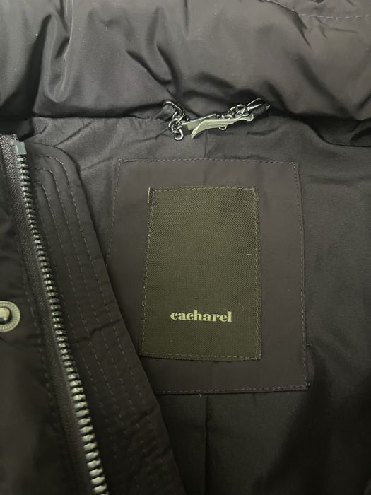 Пуховик со съёмным капюшоном