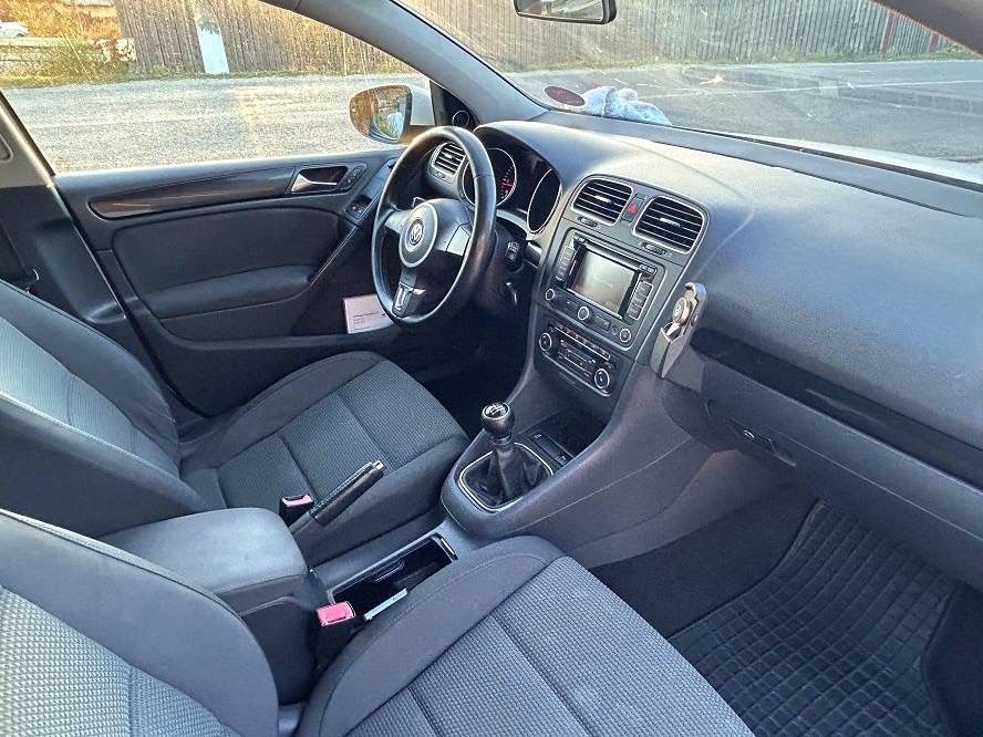 VOLKSWAGEN Golf 2012 — imagine 5