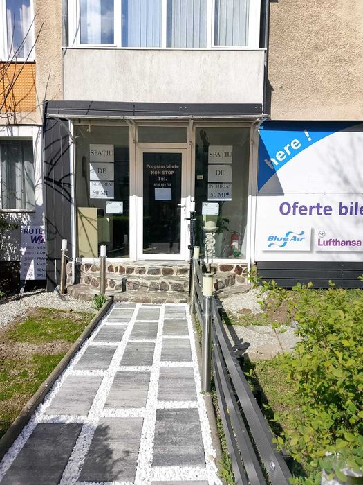 Spatiu comercial :  FARMACIE / birouri / agentie /salon ,   50mp   SAU   100 mp    -Sibiu