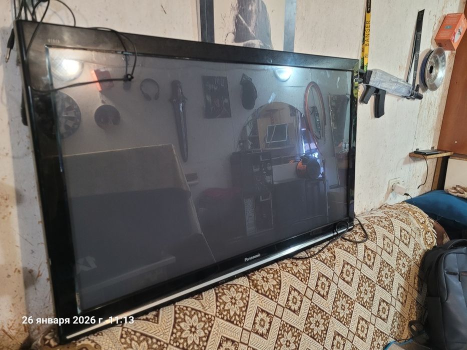 Телевизор Panasonic 50 большой оригинаь