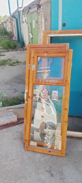 Окна и двери.Продам.