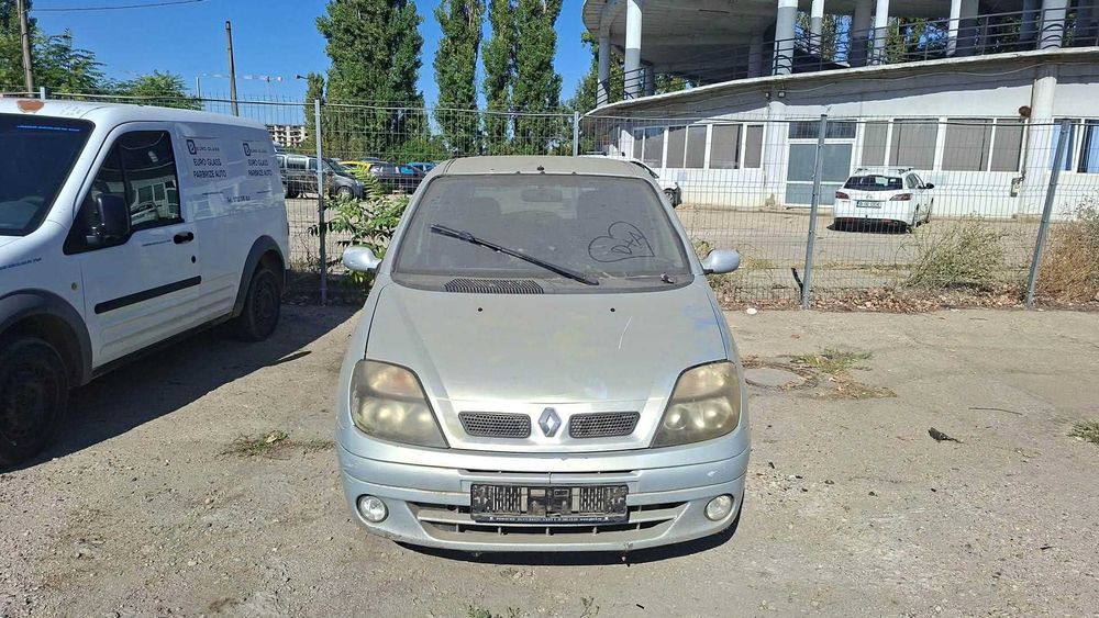 Dezmembrez Renault Scenic 1 - 1.9 Diesel Din 2003 - F9Q-R7