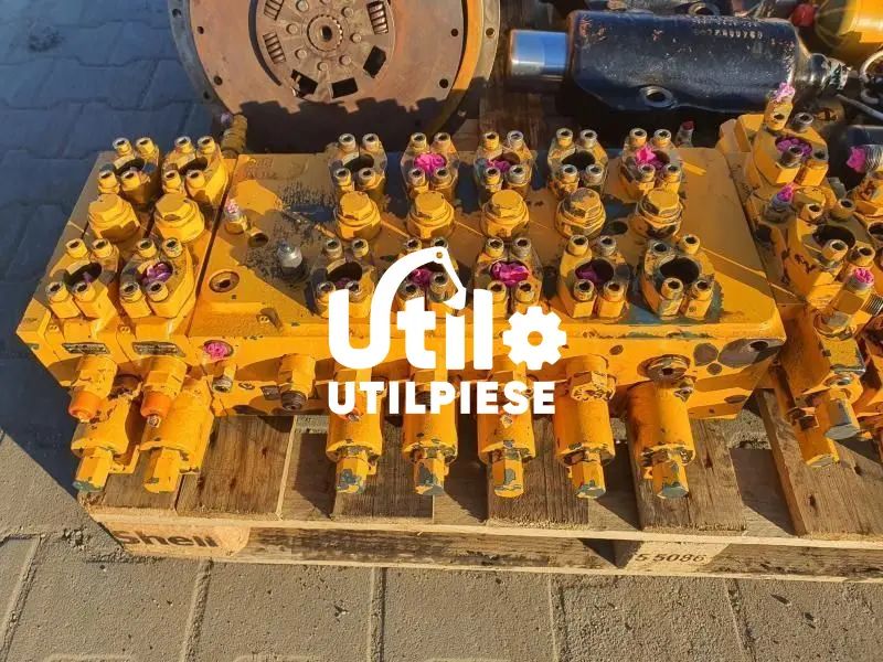 Distribuitor hidraulic Liebherr R312 R310 R316 R317 R900 R902 R904