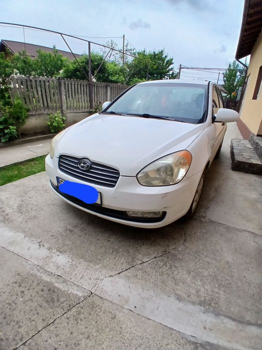 HYUNDAI Accent 0 — imagine 4