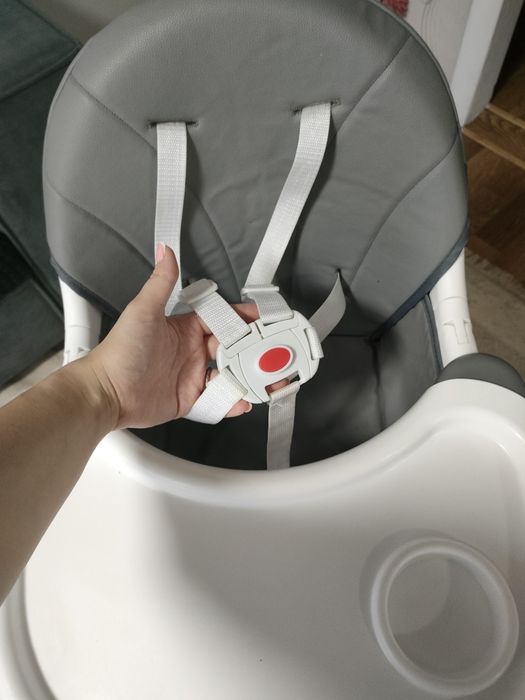 Детский стульчик для кормления