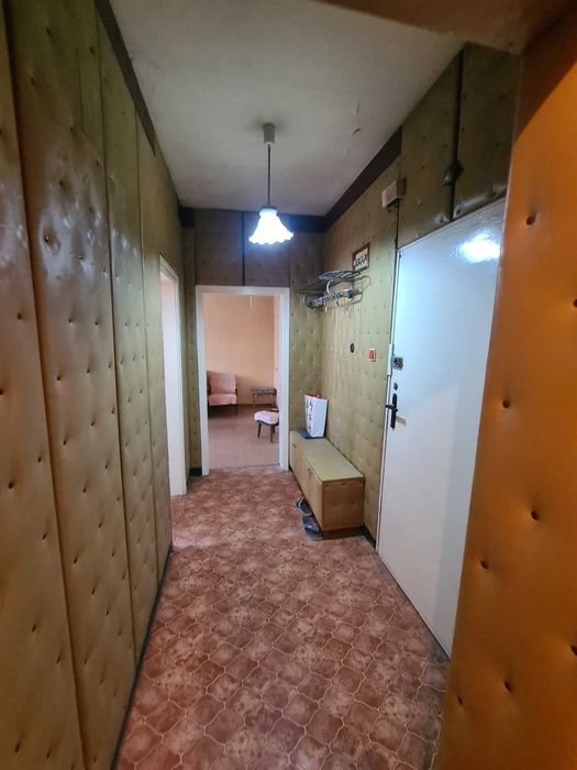 Продава се Двустаен апартамент в Хасково, Дружба 1 - 62 кв.м за 987 €/кв.м - Снимка #2