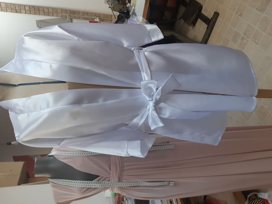 Halat mireasă satin alb