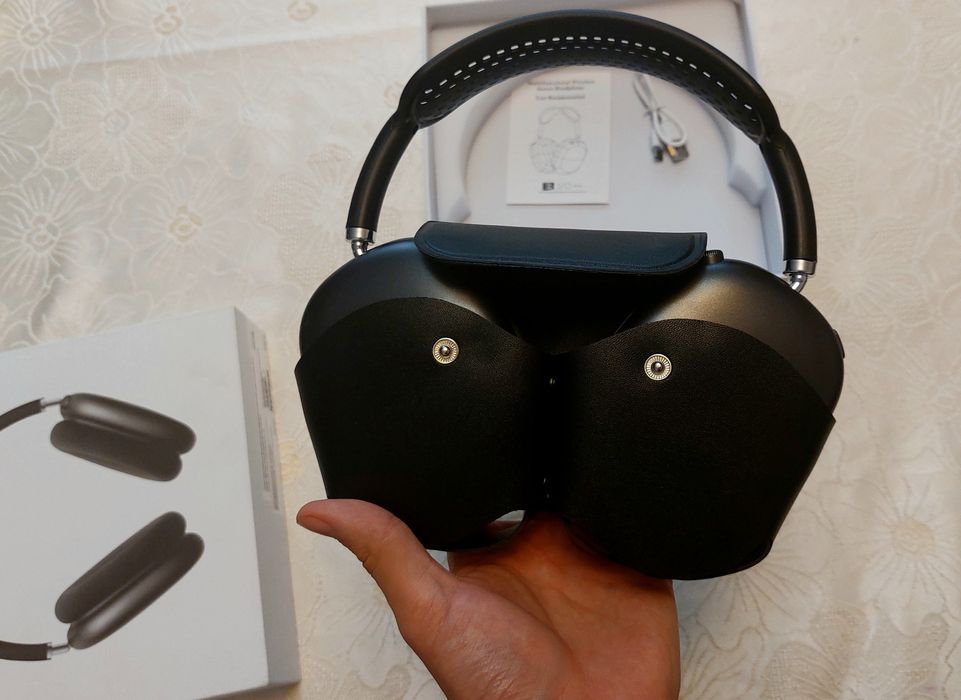 AirPods Max наушники