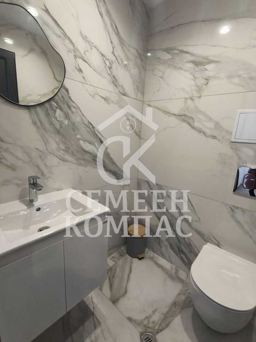 Дава се под наем Офис в Пловдив, Център - 188 кв.м за 2868 € - Снимка #15